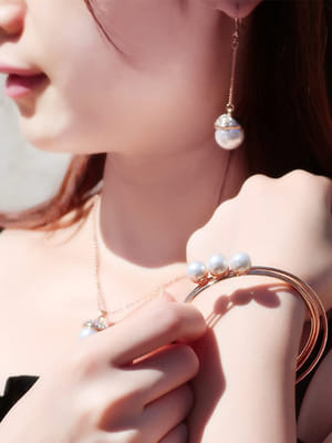 Valentine YouBella Fashion Jewellery Crystal Pearl Combo Pendant Necklace Set, Bangle Bracelet and Fancy Earrings for Women and Girls