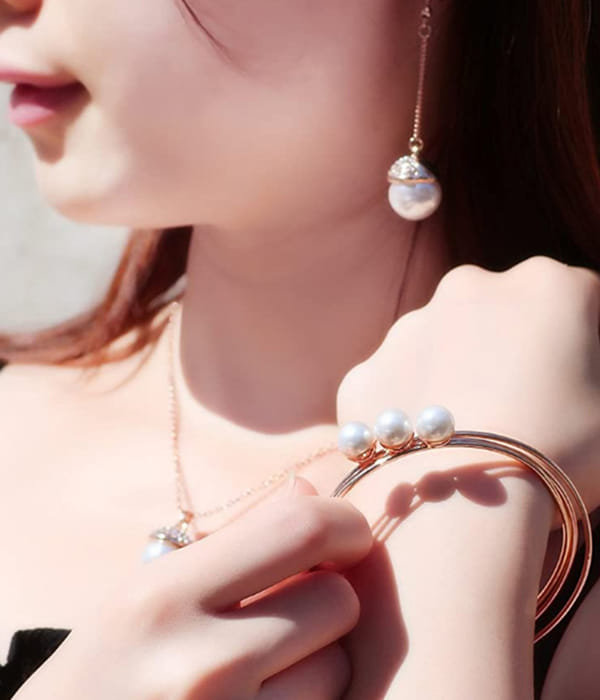 Valentine YouBella Fashion Jewellery Crystal Pearl Combo Pendant Necklace Set, Bangle Bracelet and Fancy Earrings for Women and Girls