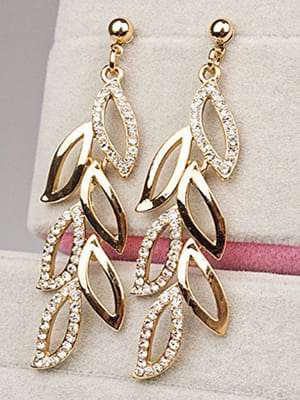 Valentine Gifts : YouBella Jewellery Valentine Collection AAA Swiss Zircon Earrings for Girls and Women